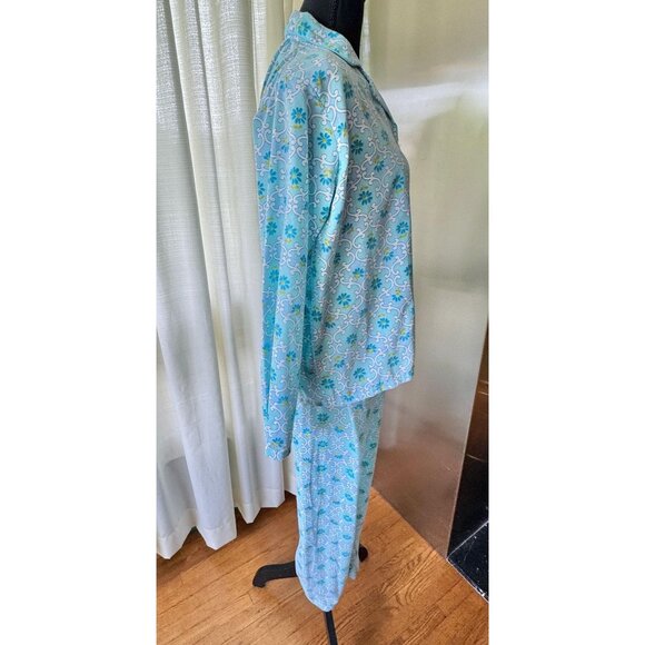 Vintage 1970s pyjama, blue flannel floral pajamas set, long sleeves classic pjs - Picture 4 of 9